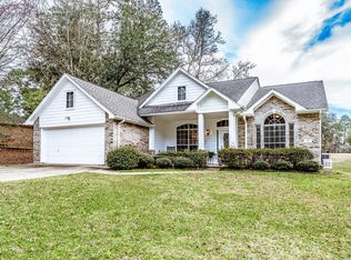 312 Broadmoor Dr, Huntsville, TX 77340