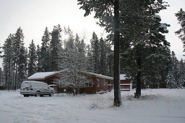 2nd image of 55996 Remington Dr
