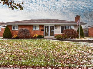 31146 Regal Dr, Warren, MI 48088