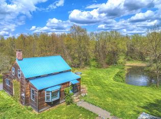 384 Springtown Rd, New Paltz, NY 12561