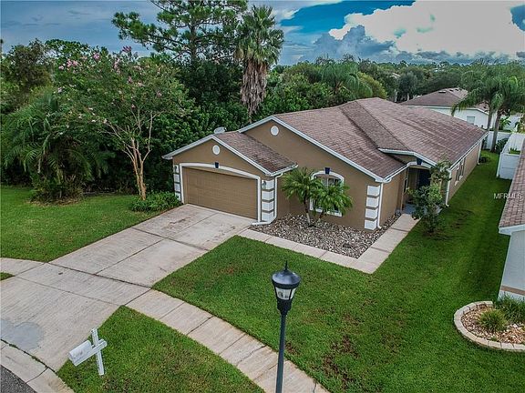 2nd image of 8504 Tidal Bay Ln