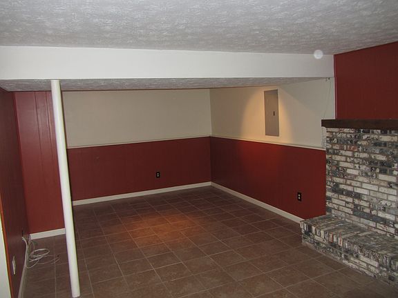 5th image of 813 Glendon Dr