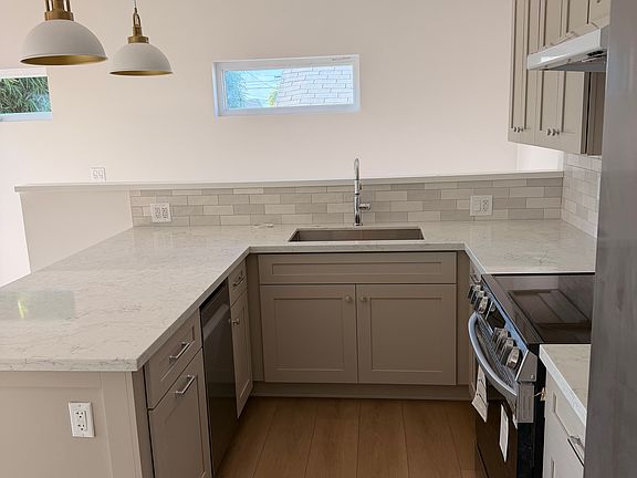 4th image of 227 Prospect Ave #A