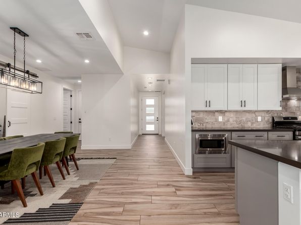 2418 E Amelia Ave, Phoenix, AZ 85016