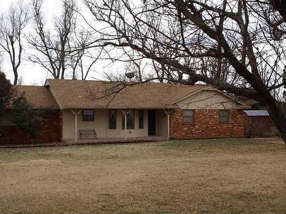 1st image of 1300 NE Meadow Lark Ln