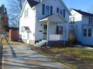 202 W Ivy St, East Rochester, NY 14445