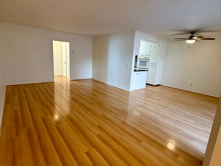 1138 Hacienda Place — Photo 30