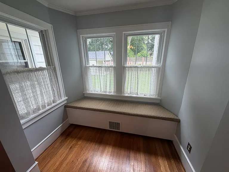 213 Haynsworth St — Photo 21