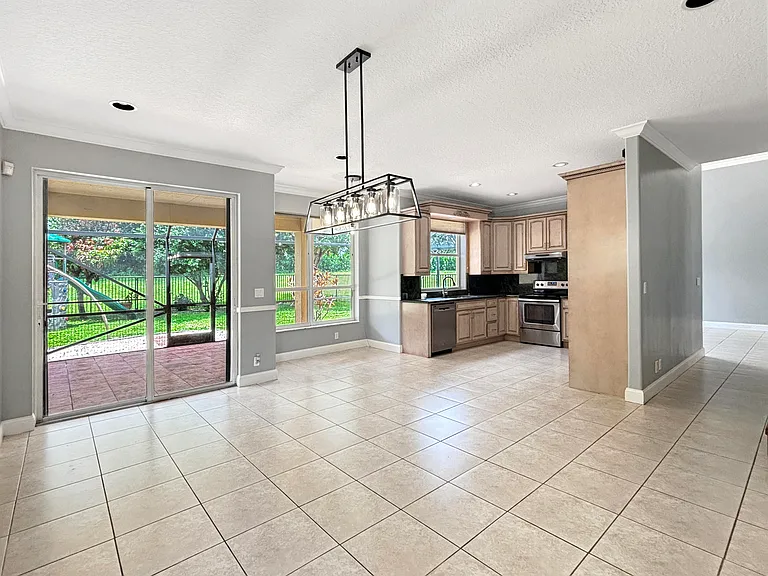 11131 Laurel Walk Rd — Photo 12