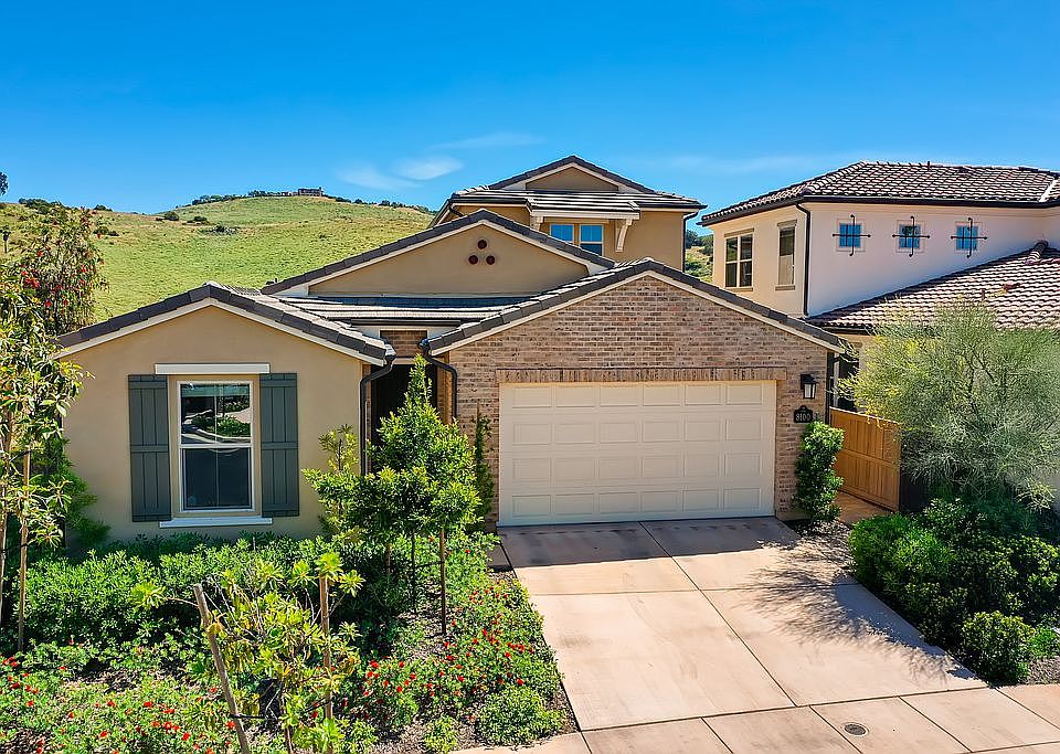 1st image of 8100 Auberge Cir