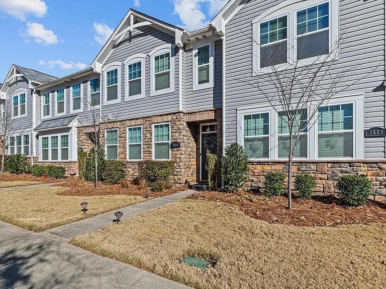 1564 Galloway Rd — Photo 3