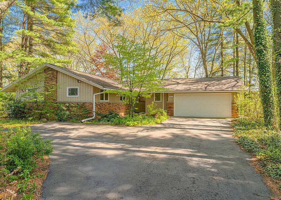 1st image of 55771 Davis Ln