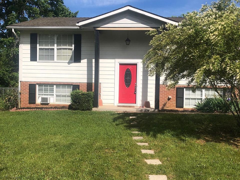 1st image of 6035 Massaponax Dr