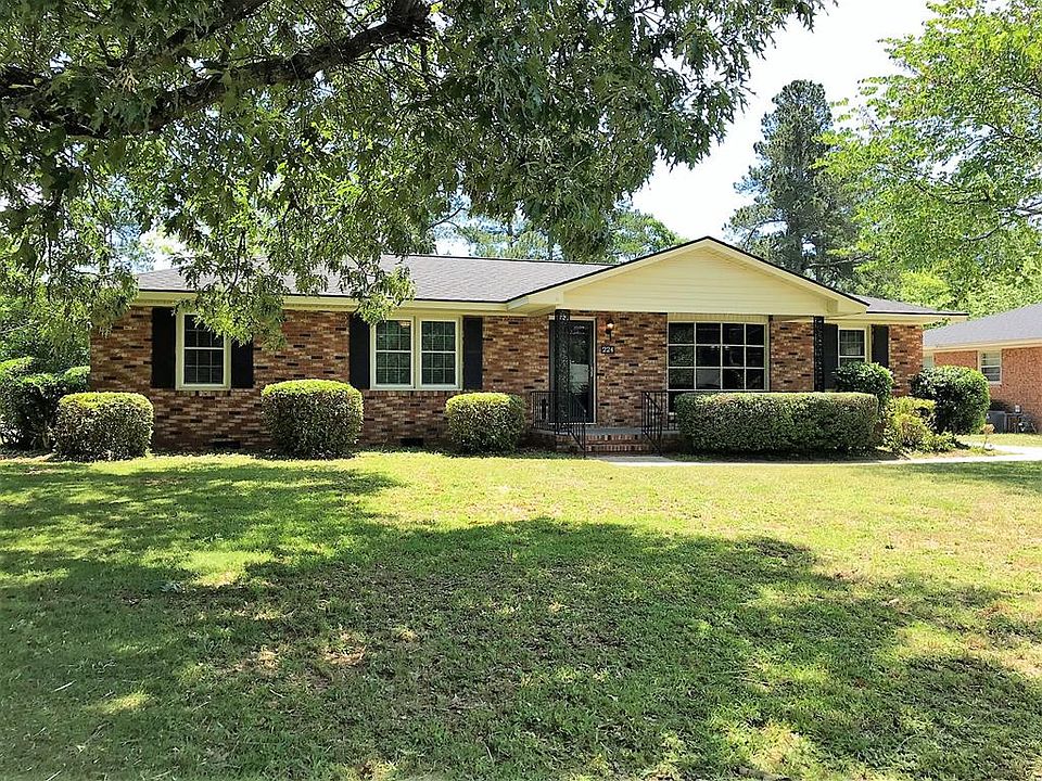 1st image of 224 Flores Ln