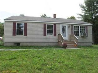 30 Capitol St, Pittston, ME 04345