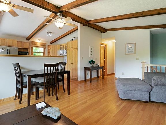 5th image of 8433 168th Ln NW