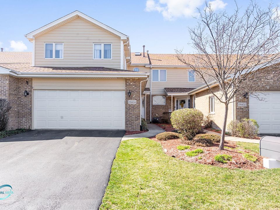 1st image of 19404 Cranfield Ln