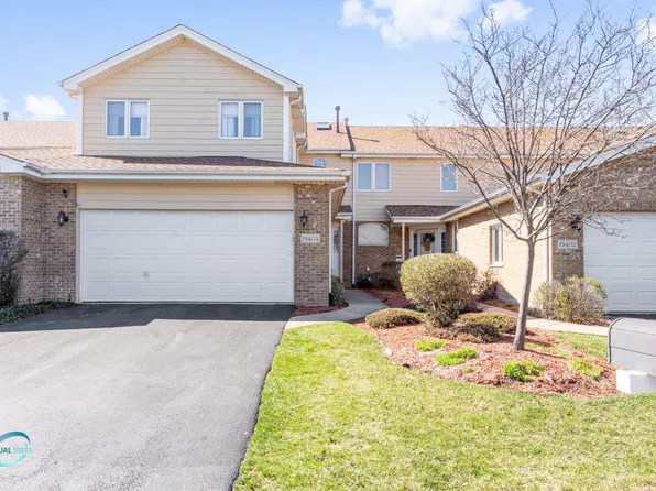 19404 Cranfield Ln, Tinley Park, IL 60487