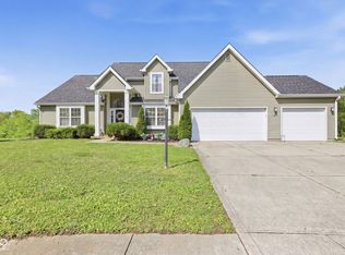 10605 Young Lake Dr, Indianapolis, IN 46239
