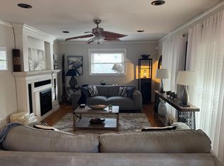 2534 Overlook Dr, East Pt, GA 30344