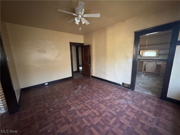 cleveland-ohio-33393762 picture