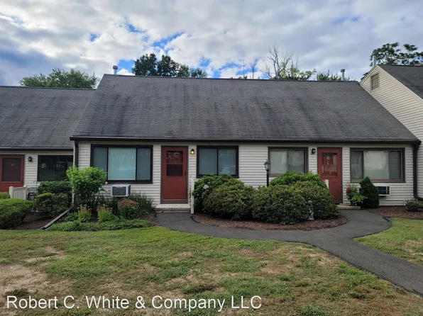 35 Dannys Way, Wallingford, CT 06492