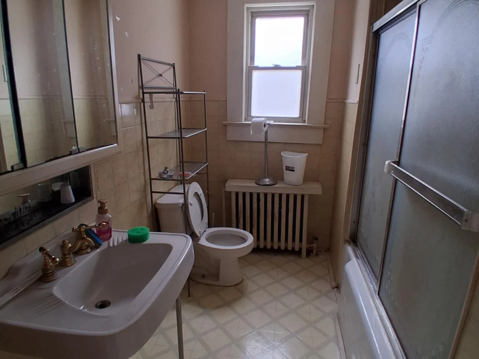 2 bed, 1500 sqft, $1,750 — Photo 4