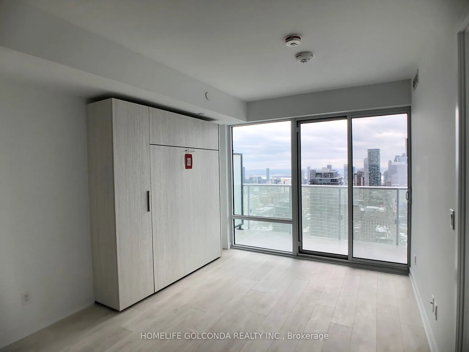 2 bed, $2,750 — Photo 2
