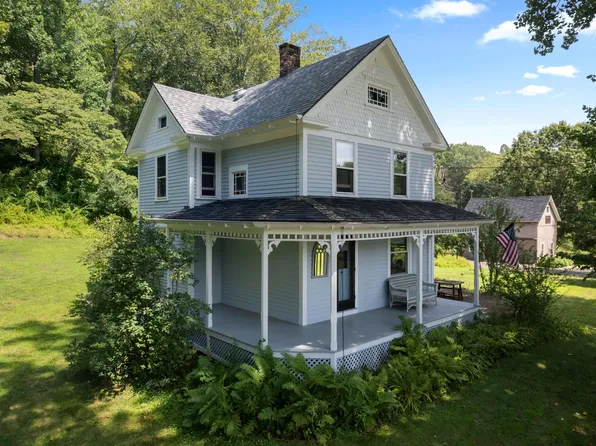 70 River Road, East Haddam, CT 06423