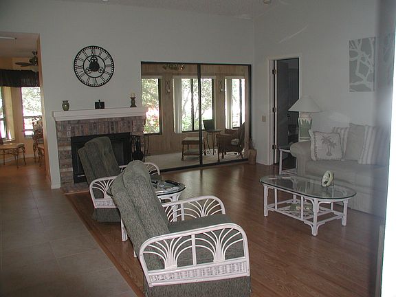 2nd image of 3090 Landmark Blvd APT 1906