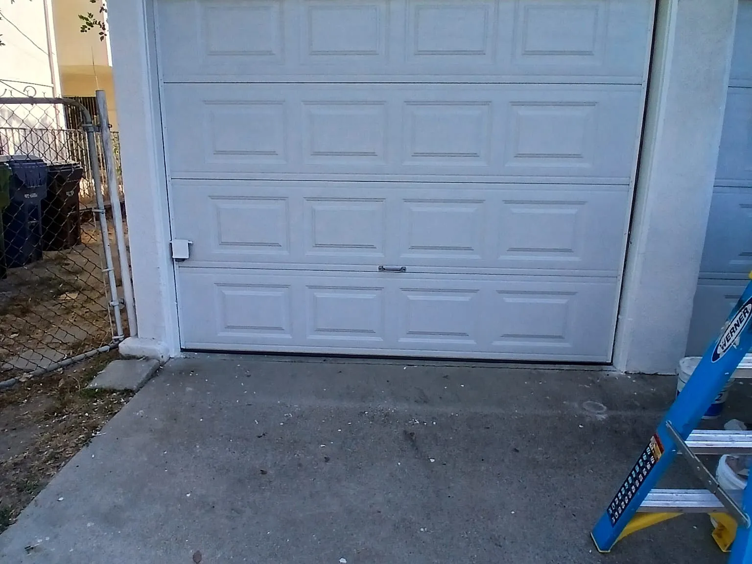 13527 Burbank Blvd — Photo 4