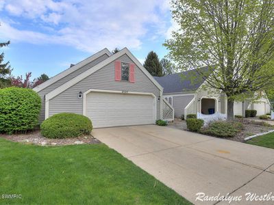 2527 Bridgeport Ln SE, Kentwood, MI, 49508