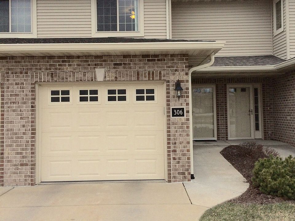 1st image of 1300 Alpine Dr Unit 306