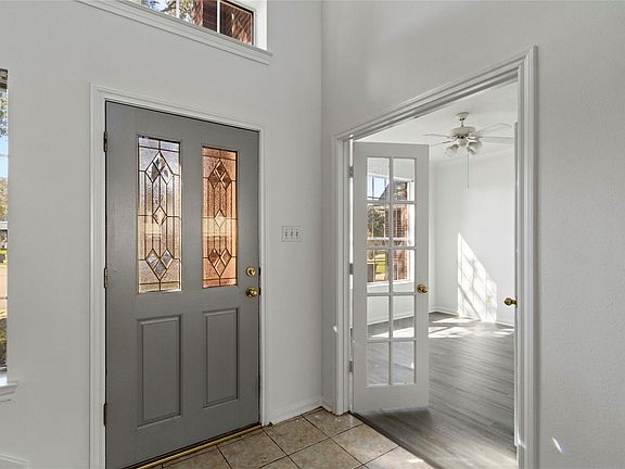 4th image of 5926 Heathmoor Ln