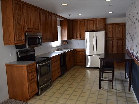 5th image of 116 Sweet Briar Knl