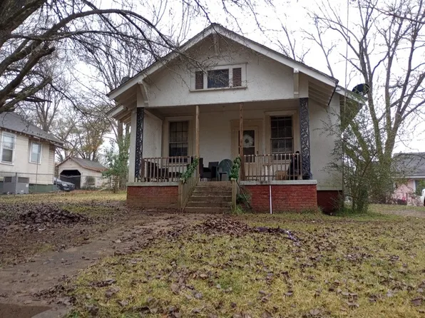 212 Wilson St, Laurens, SC 29360