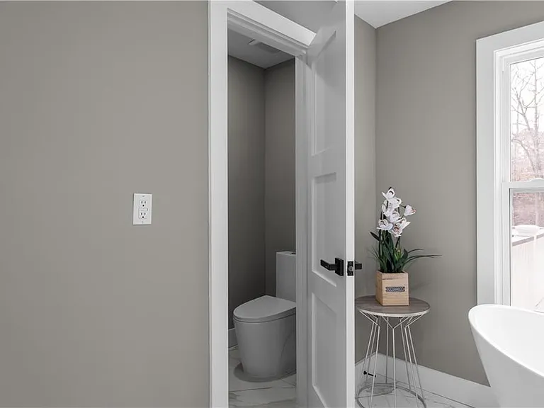7530 Spalding Ln — Photo 37