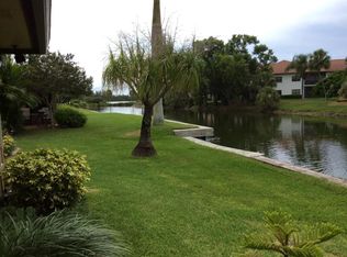 5660 SE Miles Grant Rd, Stuart, FL 34997