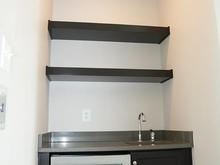 Loft level wet bar