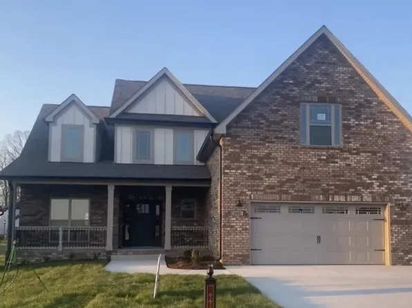 446 Spiderwort Dr, Clarksville, TN 37043