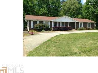 3670 Mill Glen Dr, Douglasville, GA 30135