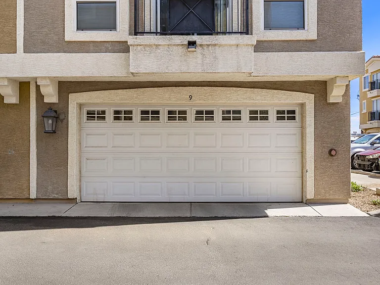 2450 W Glenrosa Ave #9 — Photo 26