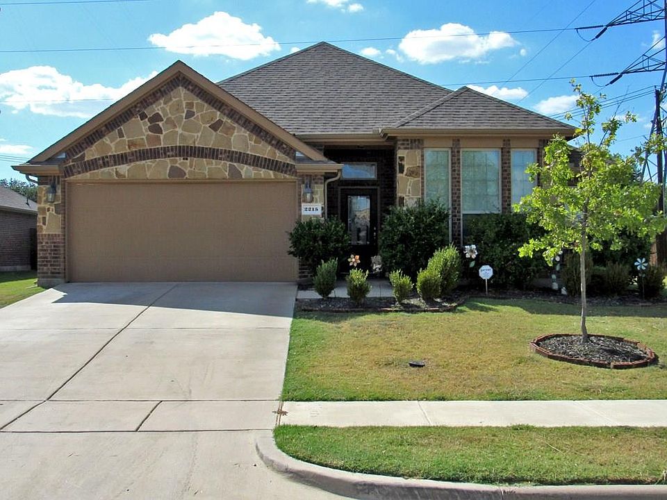 1st image of 2215 Liriope Ln