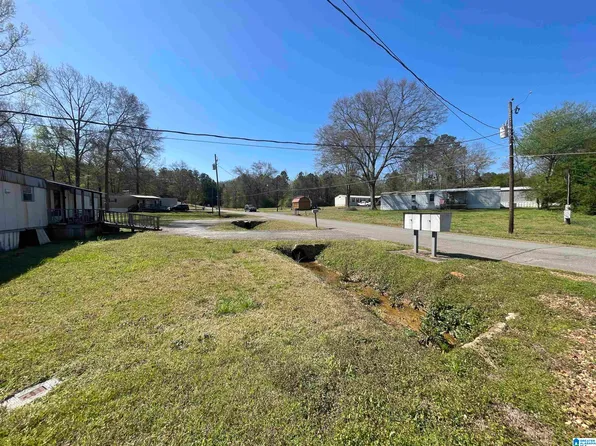 100 Tuckaway Dr, Piedmont, AL 36272