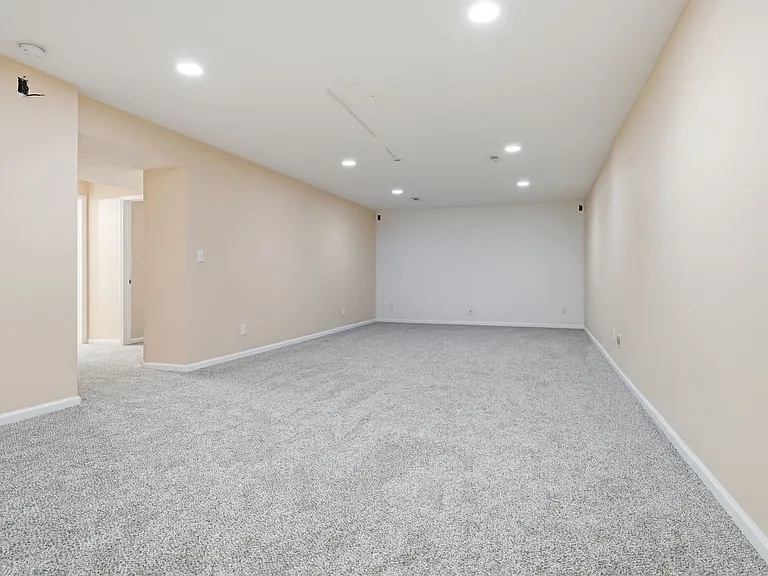1102 Rader Run — Photo 21