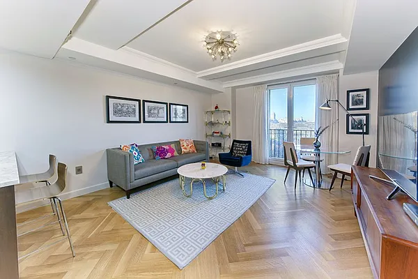 Rented by The Makler LLC | media 6