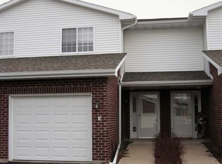 1907 Riverside Dr, Suamico, WI 54313