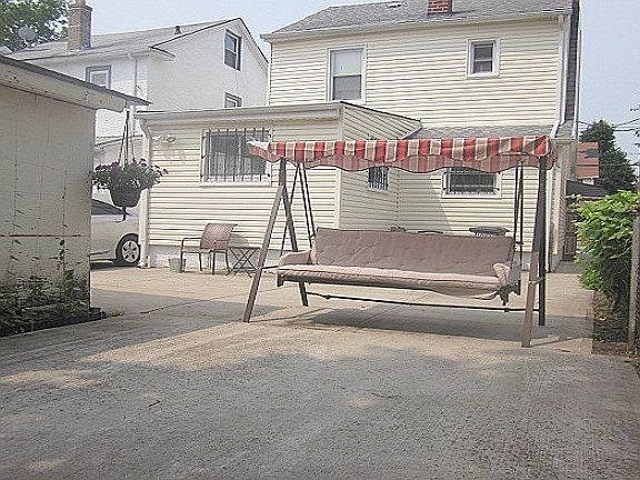 2nd image of 10429 209th St