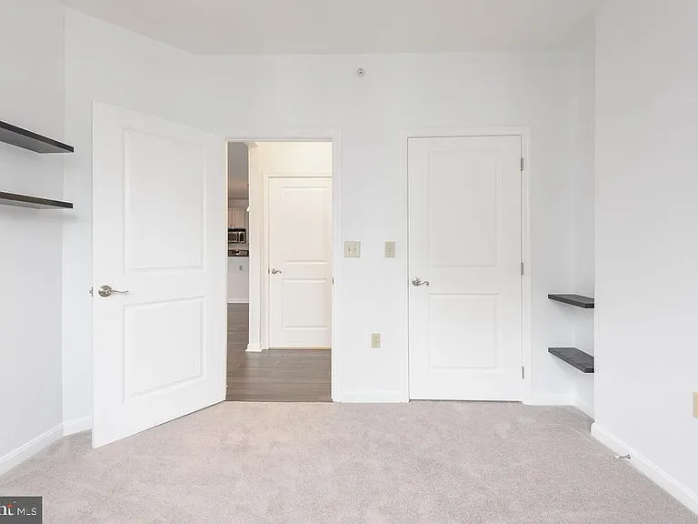 2655 Prosperity Ave #415 — Photo 3