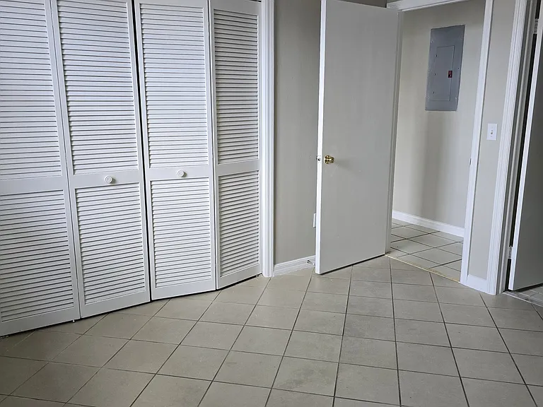 15 Phoenetia Ave — Photo 10